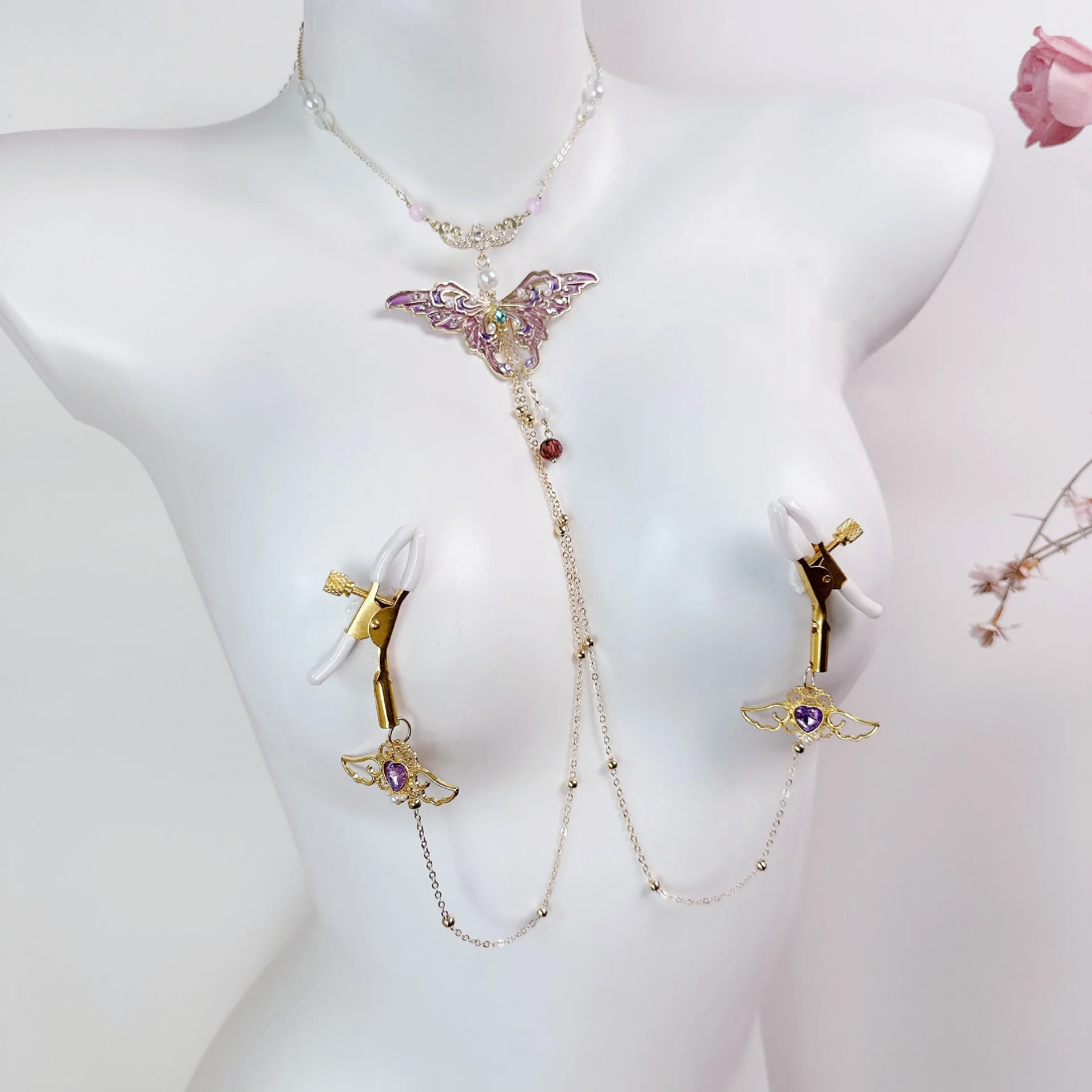 Butterfly Collar & Nipple Clamp Chain Suit