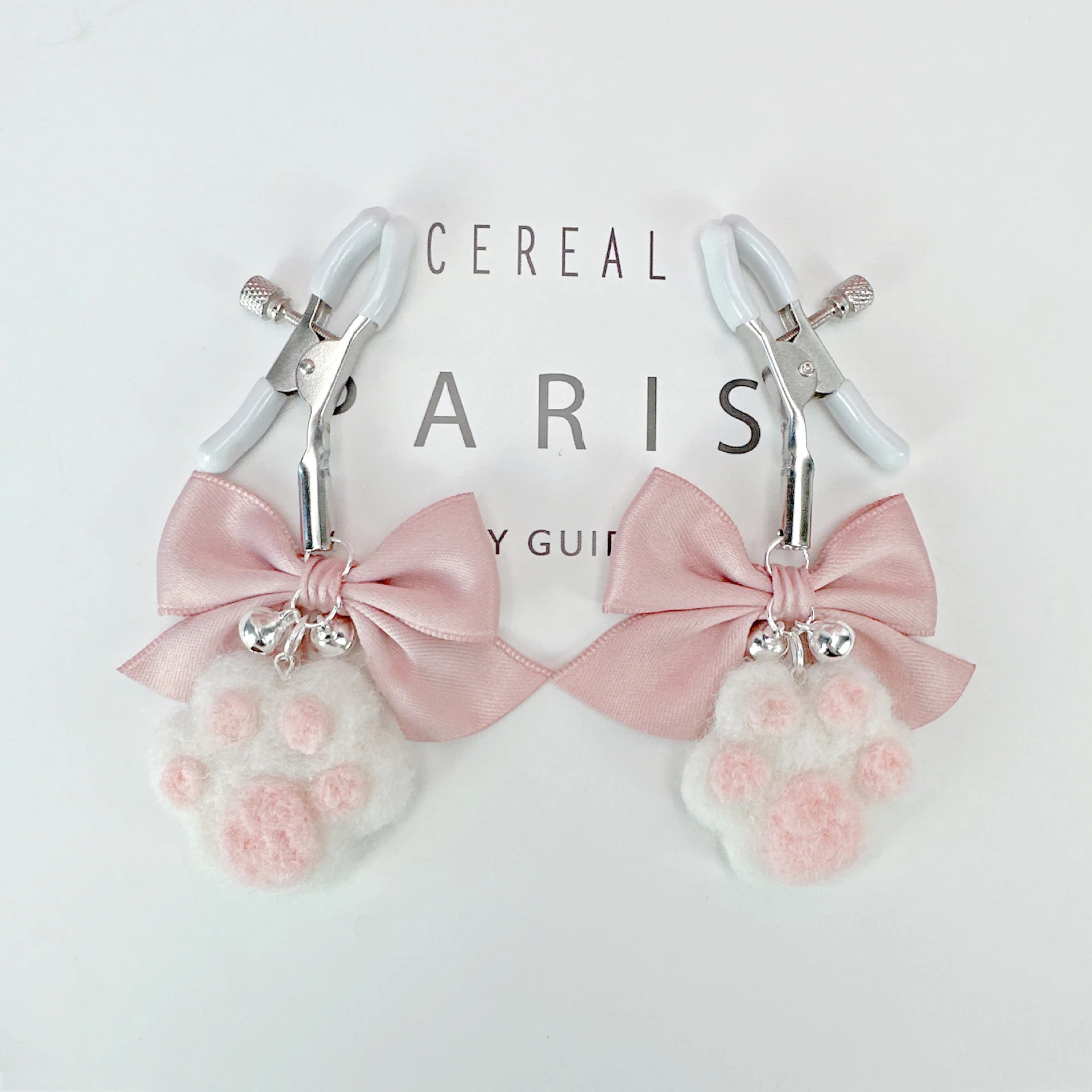 Cute Bow Plush Cat Claw Nipple Clamps With Bells - Image 3
